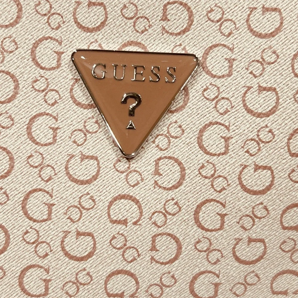 Guess Insulated Bag V7200081 Light Rose with Logo